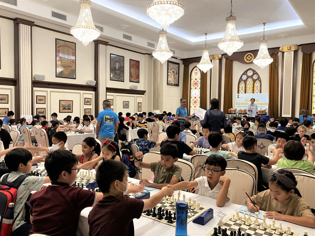 Queens' Chess Festival returns in July – English Chess Federation